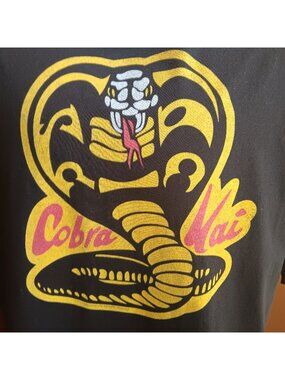 Cobra Kai Black Graphic T-Shirt XXL M&O 100% Cotton Short Sleeve Retro Style
